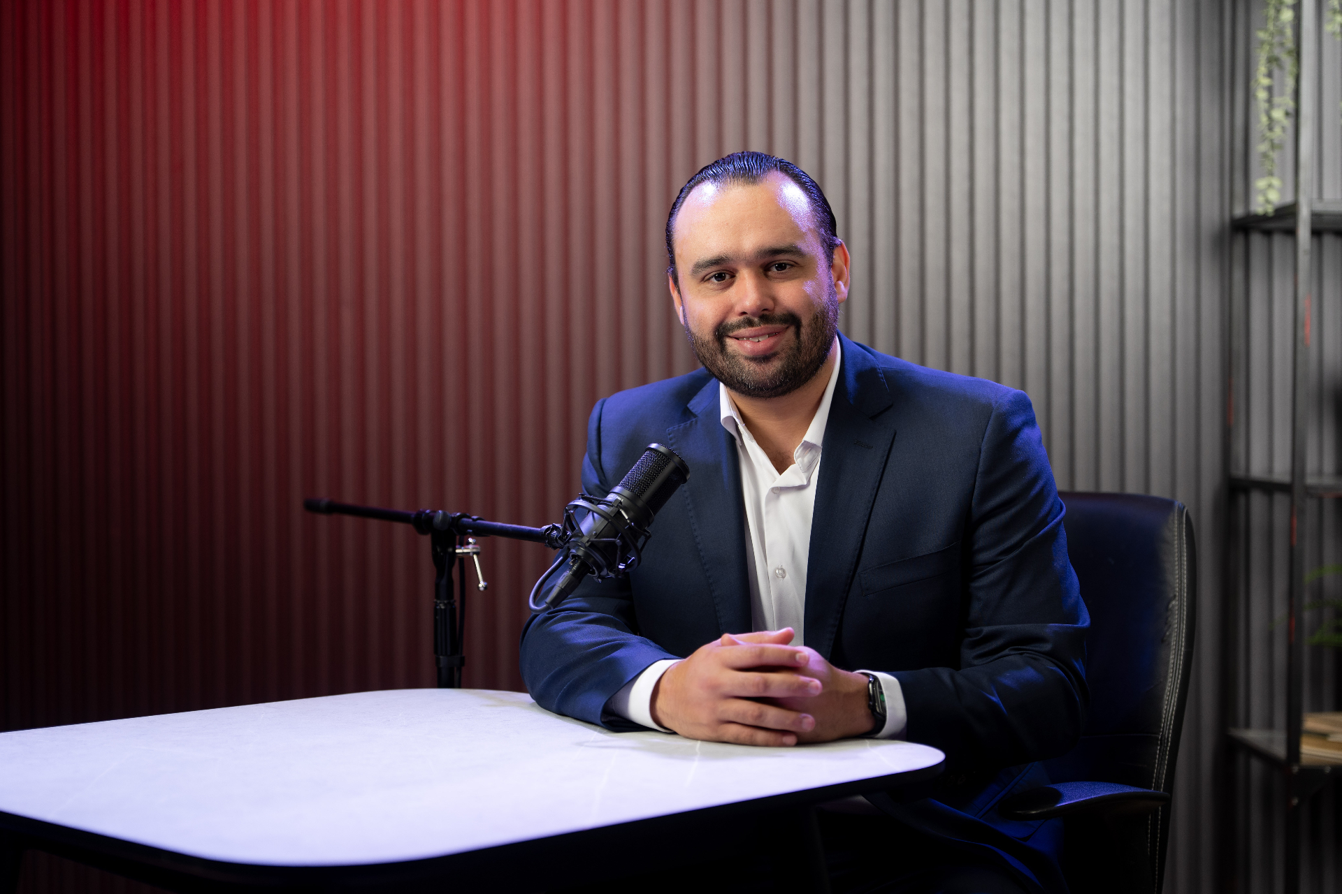 Lic. Ramón López Álvarez — Co-conducción · Estrategia y comunicación